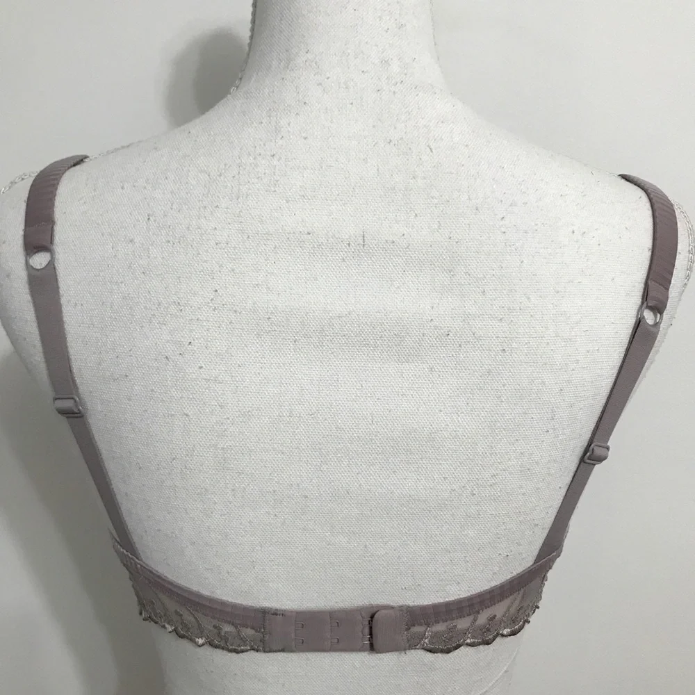 LOU Paris Light Purple Bra with Scalloped Lace - Picture 5 of 13